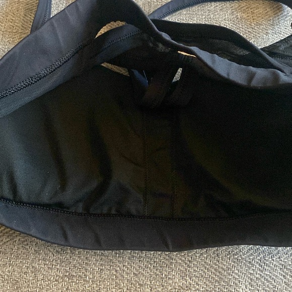 Lululemon Sports Bra Green/Black - Picture 6 of 9